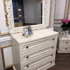 Комод 4 ящика Афина + Зеркало ППУ Афина (крем корень) в Тарко-Сале - tarko-sale.mebel24.online | фото 5