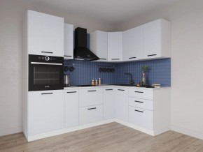 Кухонный гарнитур угловой Смоки 2400*1600 (Стол. 26мм) в Тарко-Сале - tarko-sale.mebel24.online | фото 1